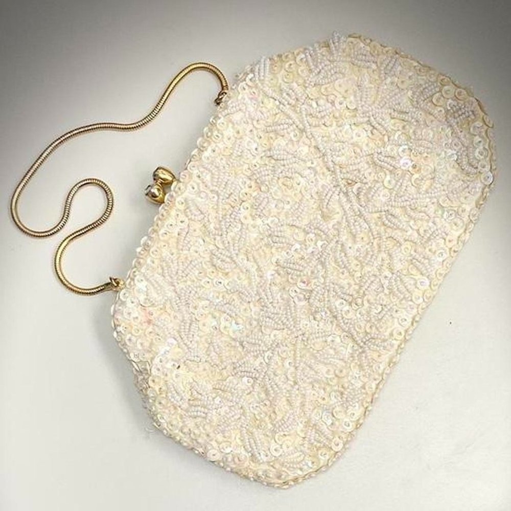 Vintage Cream White Beaded Vine Clutch